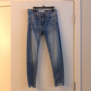 Embellished Zara jeans size 2 worn once